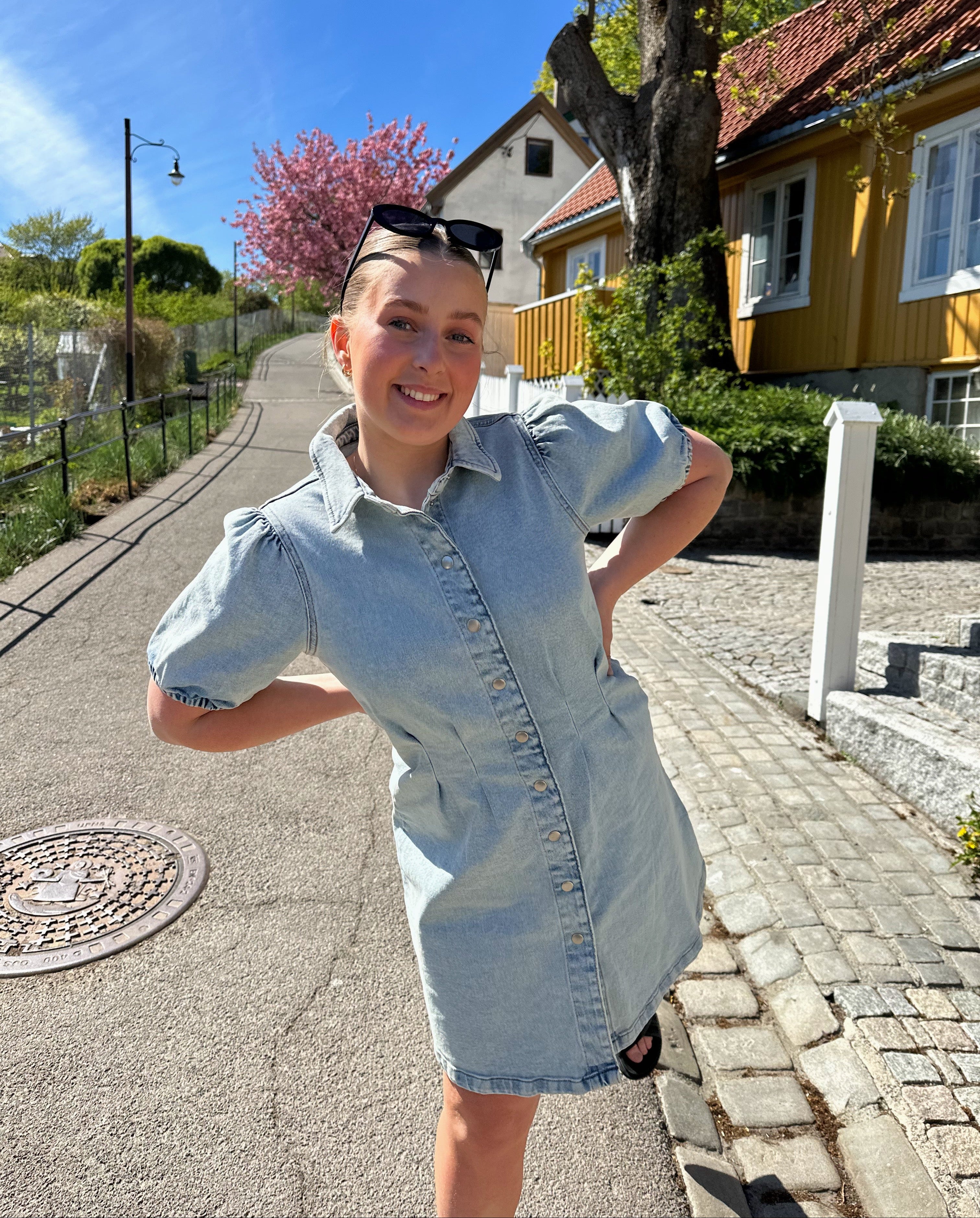 VISOL Midi Dress - Light Blue Denim